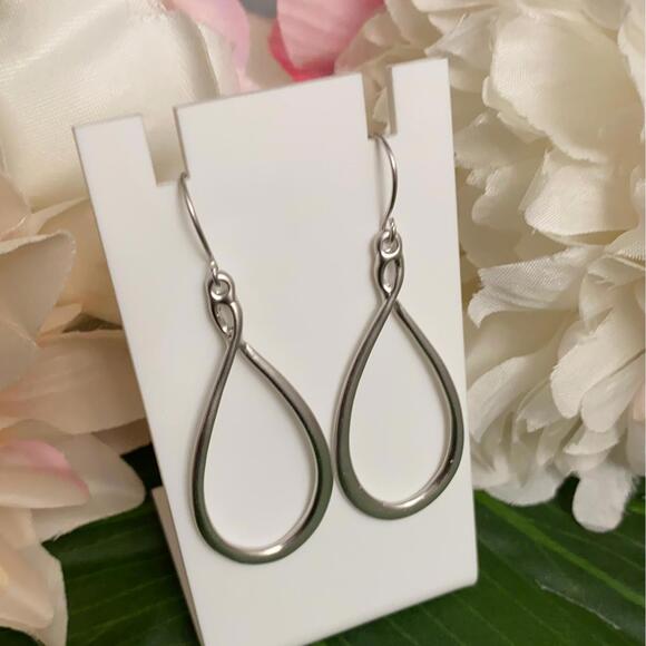 Simplicity Earrings - Silver plated - Picture 2 of 4
